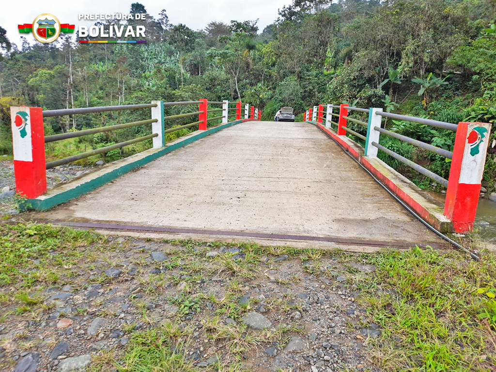 Trabajos de reforzamiento el puente del sector San Vicente de Tabanal del  recinto Campo Bello, parroquia San Luis de Pambil – Prefectura de Bolívar