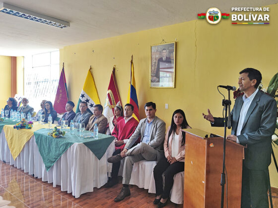 Prefecto de Bolívar, asistió a los actos conmemorativos por el Nonagésimo Quinto Aniversario de Parroquialización de Julio Moreno